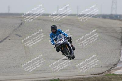 media/Nov-29-2025-TrackDaz (Sat) [[10ae2d9bce]]/B Group/Session 3 (Outside Grapevine)/